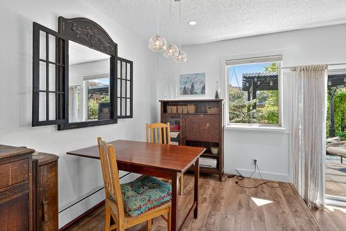 29-310 Yorkton Avenue, Penticton, BC - Indoor Photo Showing Dining Room