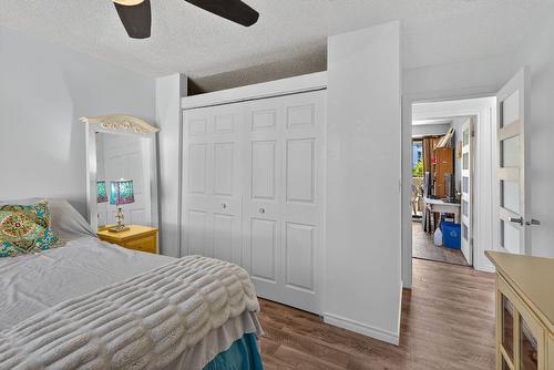 29-310 Yorkton Avenue, Penticton, BC - Indoor Photo Showing Bedroom