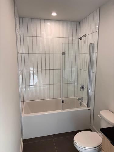 Bathroom - 4-178 Rue St-Eugène, Salaberry-De-Valleyfield, QC - Indoor Photo Showing Bathroom