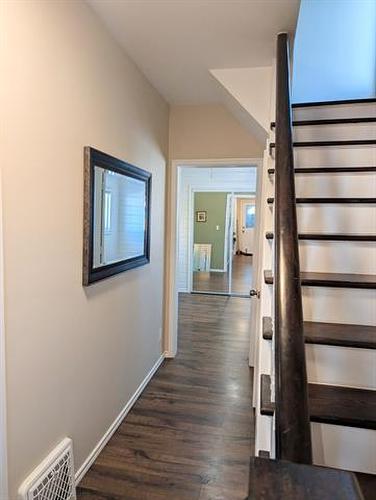 126 Railroad Ave, Morris, MB 