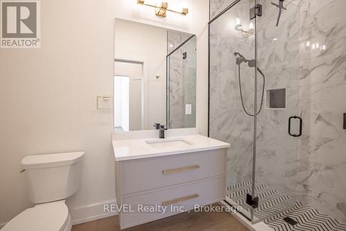 405 - 77 Yates Street, St. Catharines (Downtown), ON - Indoor Photo Showing Bathroom