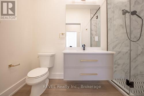 405 - 77 Yates Street, St. Catharines (Downtown), ON - Indoor Photo Showing Bathroom