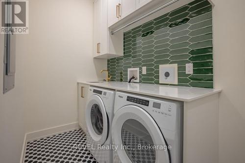 405 - 77 Yates Street, St. Catharines (Downtown), ON - Indoor Photo Showing Laundry Room