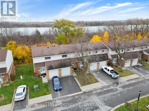 42 - 286 Cushman Road, St. Catharines (Carlton/Bunting), ON - Outdoor