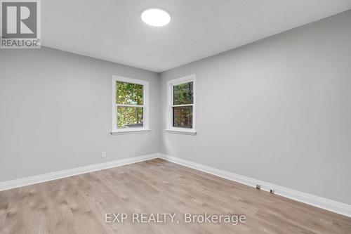 20 West 4Th Street, Hamilton, ON - Indoor Photo Showing Other Room