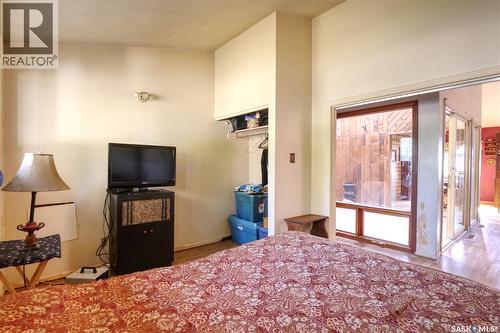 1211 Gordon Road, Moose Jaw, SK - Indoor Photo Showing Bedroom
