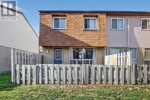 Rear view of End unit. - 128 - 3112 Olympic Way, Ottawa, ON - Outdoor