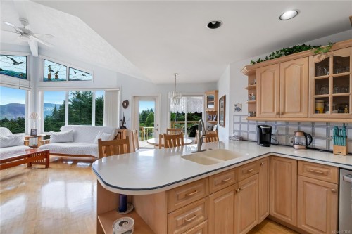 6572 Bird'S Eye Dr, Duncan, BC 