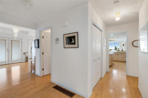 6572 Bird'S Eye Dr, Duncan, BC 