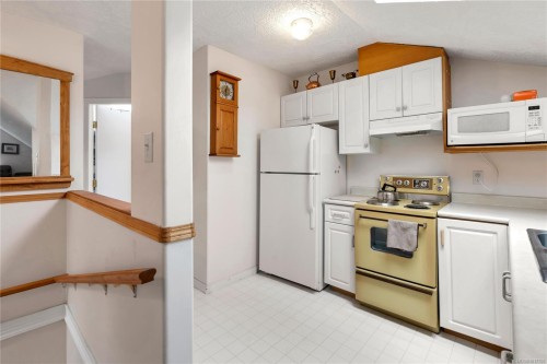 6572 Bird'S Eye Dr, Duncan, BC 