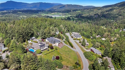 6572 Bird'S Eye Dr, Duncan, BC 