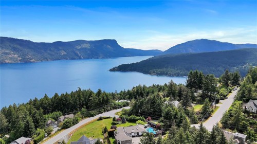 6572 Bird'S Eye Dr, Duncan, BC 