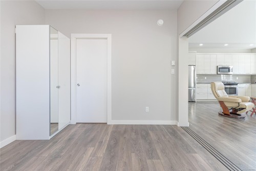 545 Rowan Ave, Parksville, BC 