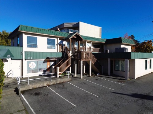 4500 West Saanich Rd, Saanich, BC 