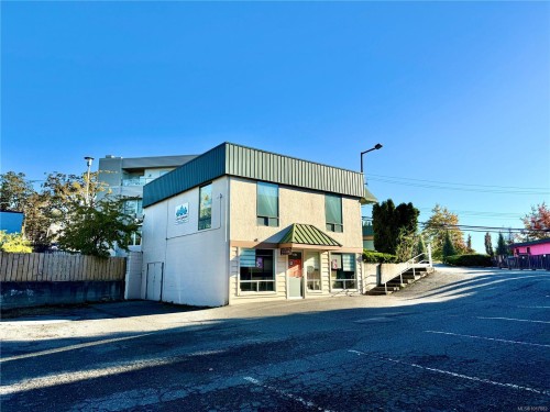 4500 West Saanich Rd, Saanich, BC 