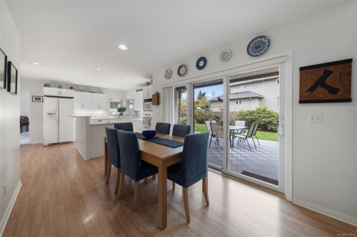 1741 Barrie Rd, Saanich, BC 