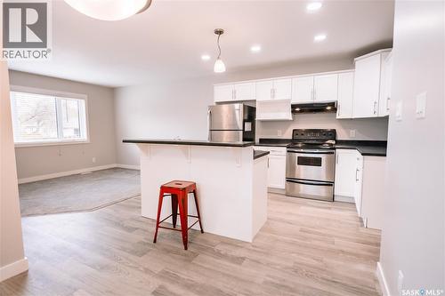 455 Toronto Street, Regina, SK - Indoor Photo Showing Kitchen With Stainless Steel Kitchen