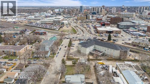 201 25Th Street W, Saskatoon, SK 