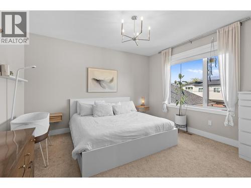 796 Cawston Avenue Unit# 3, Kelowna, BC - Indoor Photo Showing Bedroom