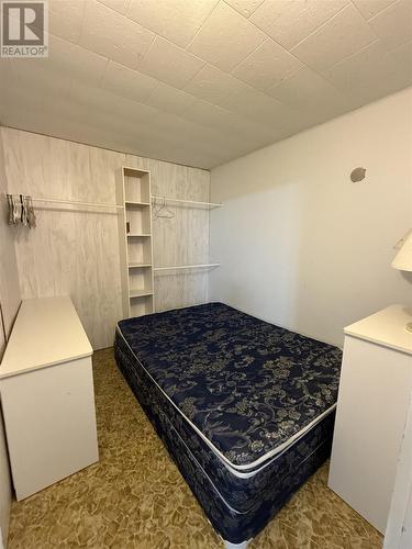 6 Rue Des Pins, Dubreuilville, ON - Indoor Photo Showing Laundry Room