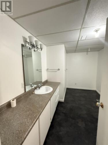 6 Rue Des Pins, Dubreuilville, ON - Indoor Photo Showing Bathroom