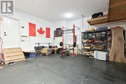 Ample of parking and stora - 