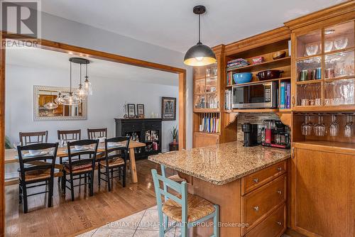 560 Buchanan Crescent, Ottawa, ON - Indoor Photo Showing Dining Room