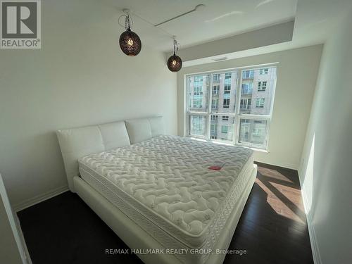 2201 - 242 Rideau Street, Ottawa, ON - Indoor Photo Showing Bedroom