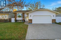 6027 Ehrle CRESCENT  Regina, SK S4X 4E6