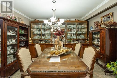 2545 Pollard Drive, Mississauga, ON - Indoor Photo Showing Dining Room