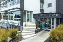 1880 O'CONNOR DRIVE  Toronto, ON M4A 1W9