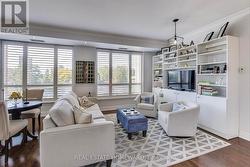 403 - 2 ROXBOROUGH STREET E  Toronto, ON M4W 3V7