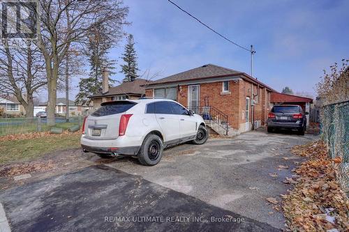 Lower - 23 Falmouth Avenue, Toronto, ON - Outdoor