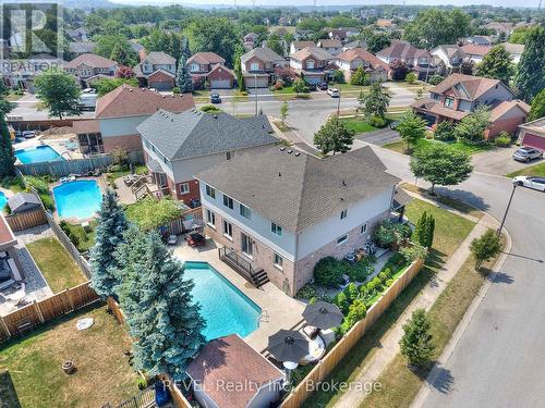 15 Fosh Court, St. Catharines (Rykert/Vansickle), ON - Outdoor With In Ground Pool With View