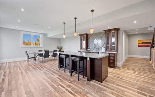 161 Perryman Court, Erin, ON - Indoor Photo Showing Kitchen With Upgraded Kitchen