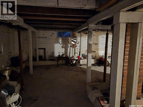 15 10Th Avenue Ne, Swift Current, SK - Indoor Photo Showing Basement