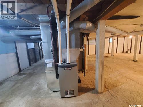 122 Wall Avenue, Kamsack, SK - Indoor Photo Showing Basement