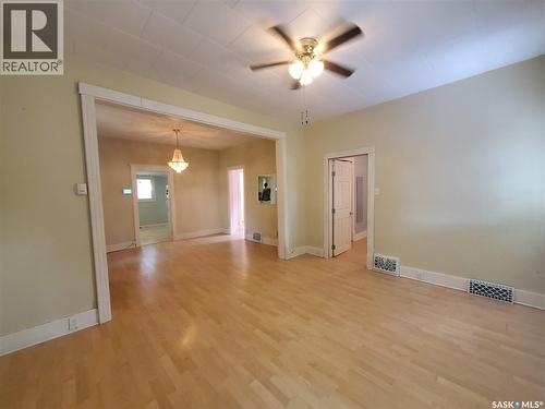 122 Wall Avenue, Kamsack, SK - Indoor Photo Showing Other Room