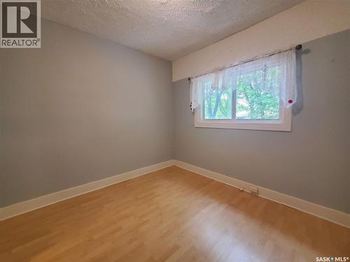 122 Wall Avenue, Kamsack, SK - Indoor Photo Showing Other Room