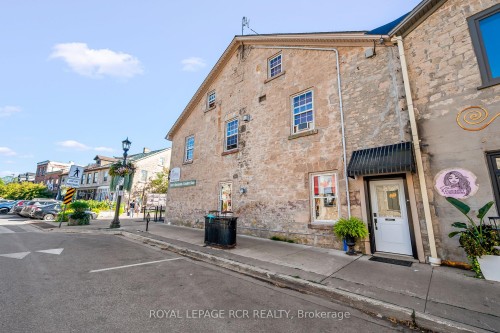 50 Mill Street W, Centre Wellington, ON 