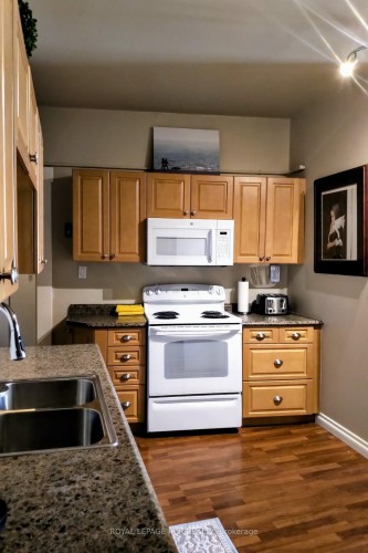 50 Mill Street W, Centre Wellington, ON 