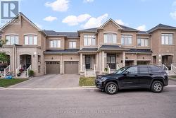 22 GOULSTON STREET  Brampton, ON L7A 5B8