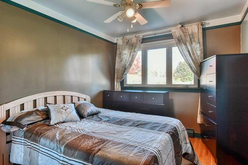 Bedroom - 344 Rue Mitchell, Lachute, QC - Indoor Photo Showing Bedroom