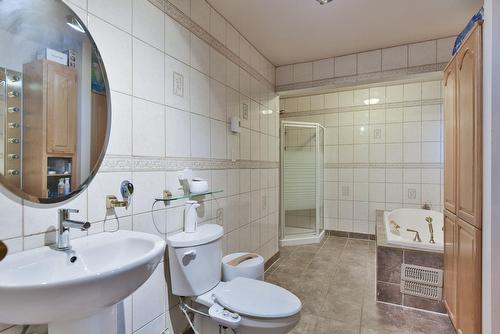 Bathroom - 344 Rue Mitchell, Lachute, QC - Indoor Photo Showing Bathroom