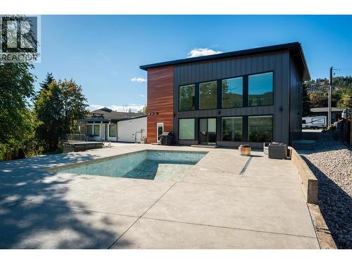 3429 8Th Avenue, Castlegar, BC - Outdoor With In Ground Pool