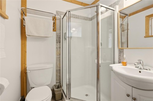 265 Boardwalk Blvd, Ucluelet, BC 