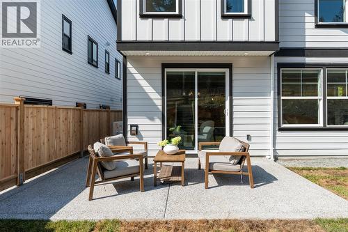 678 Madrona Pl, Langford, BC - Outdoor With Exterior