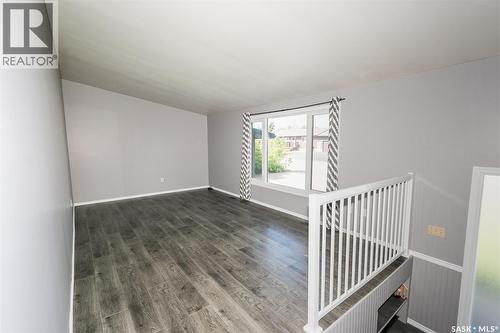 313 Yukon Avenue, Kerrobert, SK - Indoor Photo Showing Other Room