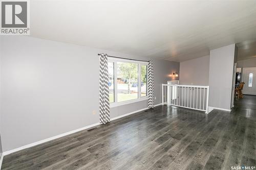 313 Yukon Avenue, Kerrobert, SK - Indoor Photo Showing Other Room