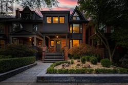 26 MCMASTER AVENUE  Toronto, ON M4V 1A9